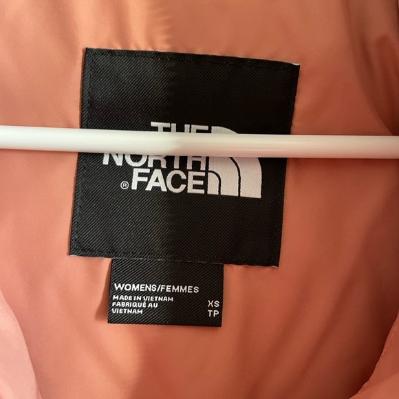 Womens North Face altered zipper - Picture 3 of 3